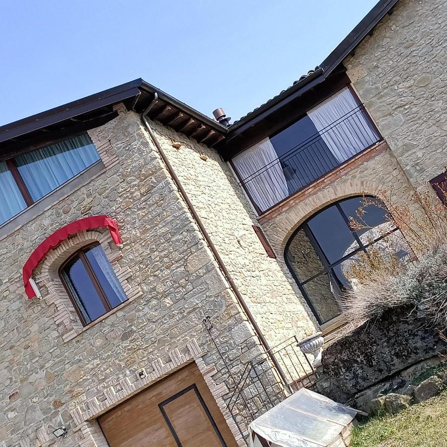Agriturismo La Casetta - Ospitalita Rurale Familiare Montese Exterior photo